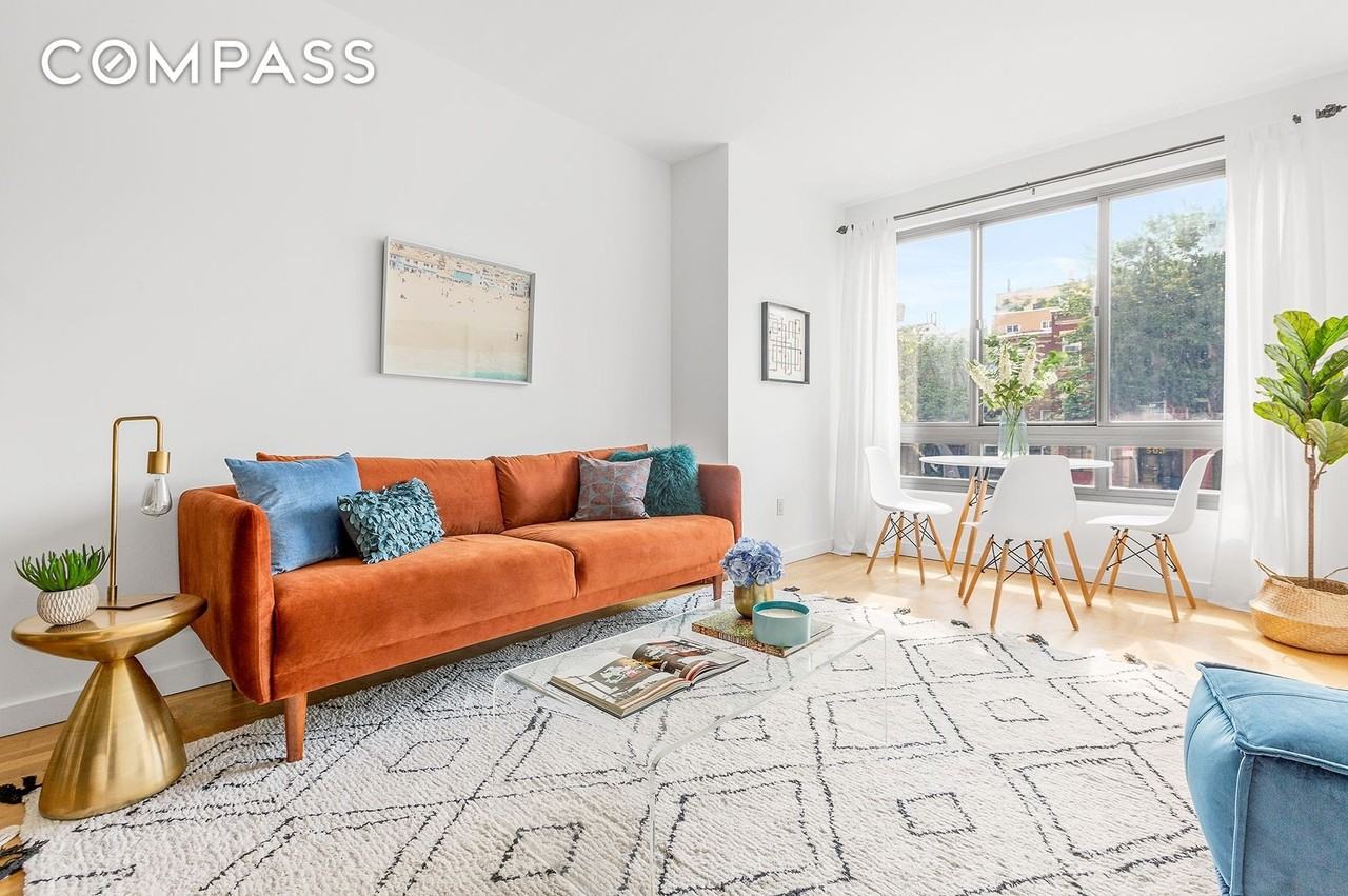 500 4th Ave #2K - Photo 2 of 12