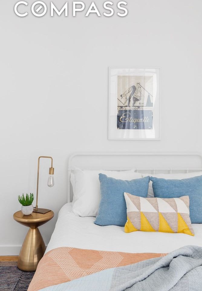 500 4th Ave #2K - Photo 5 of 12