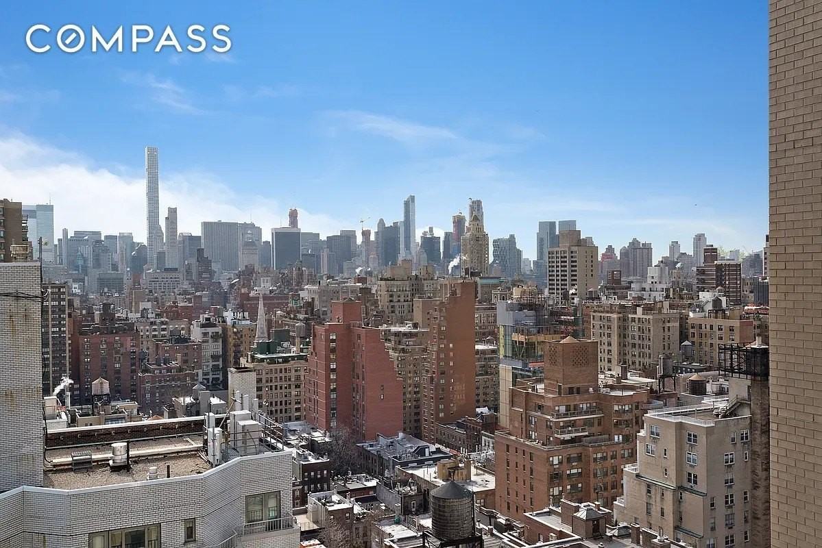 171 E 84th St #25A - Photo 4 of 9