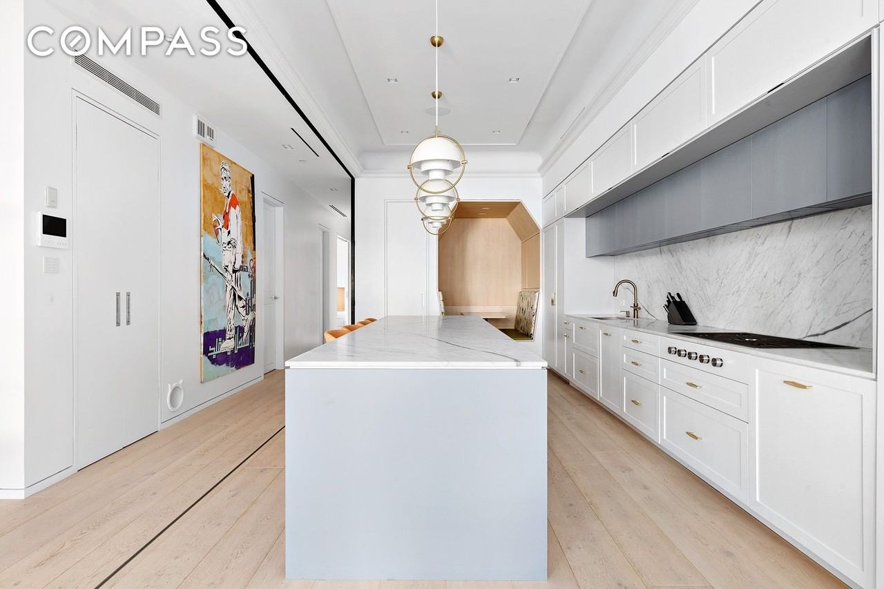 26 W 20th St #3 - Photo 6 of 18