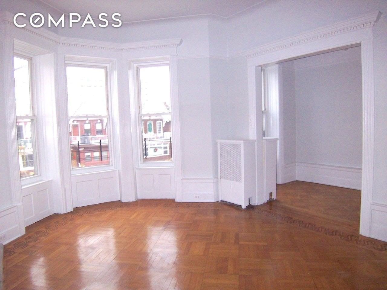 1086 Carroll St #2 - Photo 3 of 13