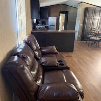 815 W 40th St - Photo 1 of 1