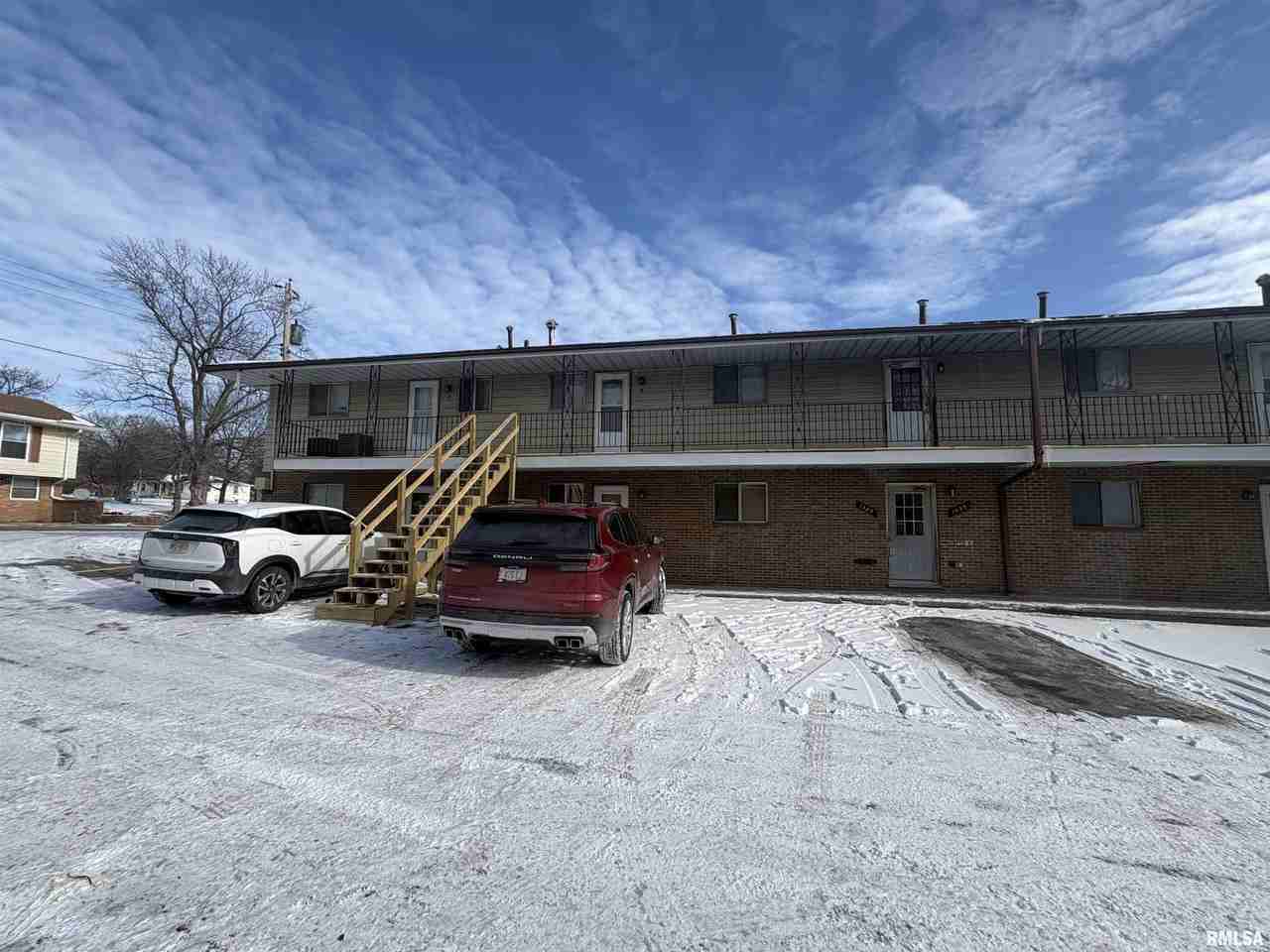 1523 N Pierson Ave Apt E - Photo 2 of 10