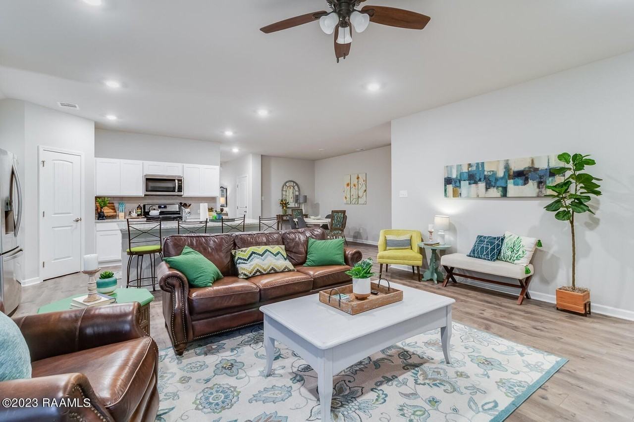 109 Red Pine Dr - Photo 7 of 20