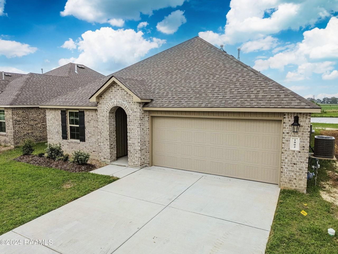 1802 Saddle Back Rdg - Photo 4 of 27