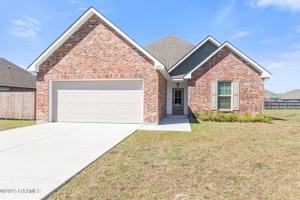 featured image of 207 Barnsley Dr