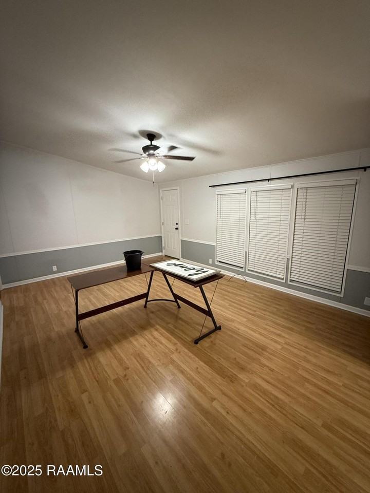 11330 Audubon Rd - Photo 7 of 44