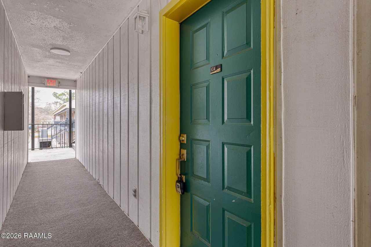 1318 Lee Ave Apt B6 #B6 - Photo 2 of 16