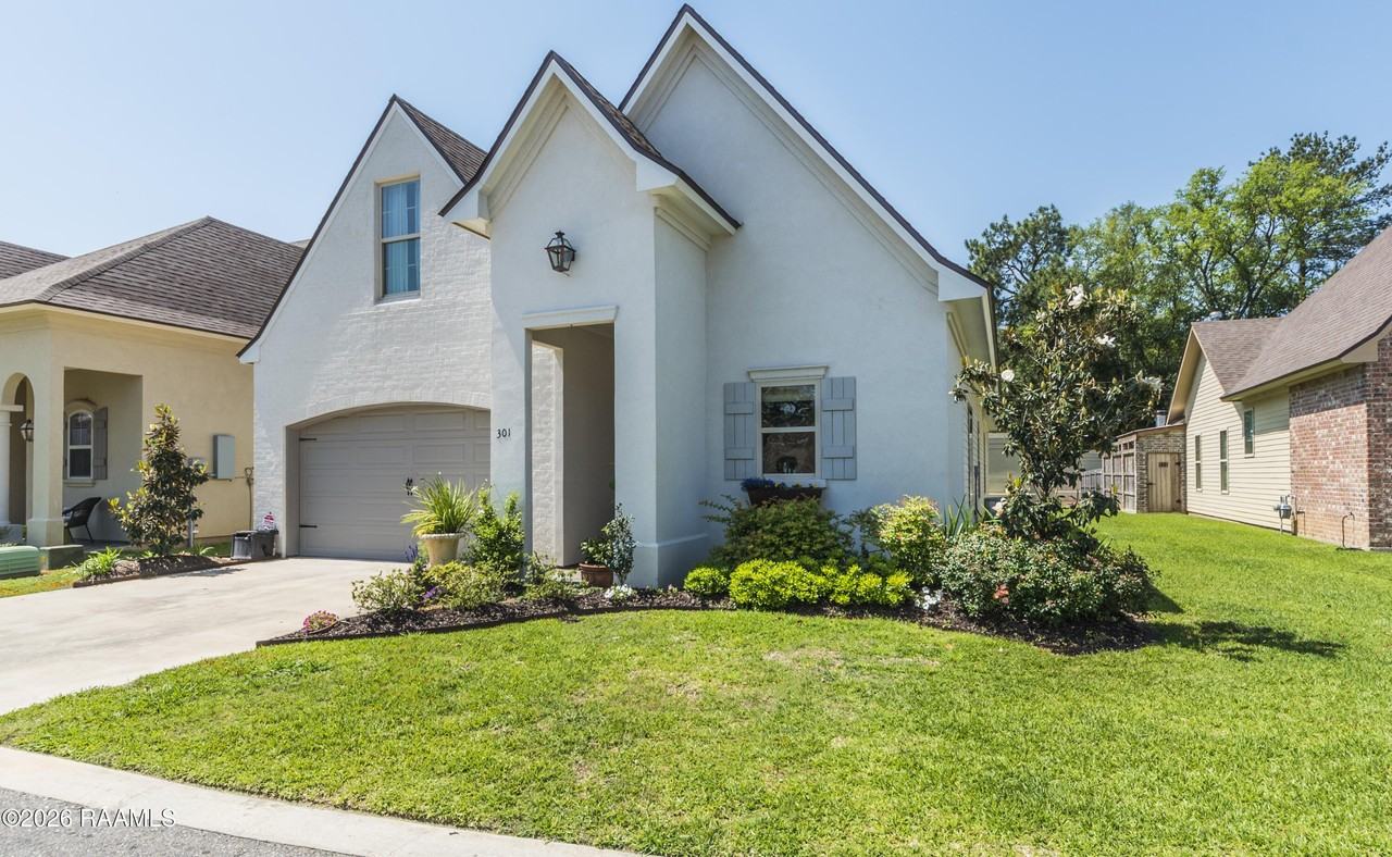 301 Summerland Key Ln - Photo 2 of 16