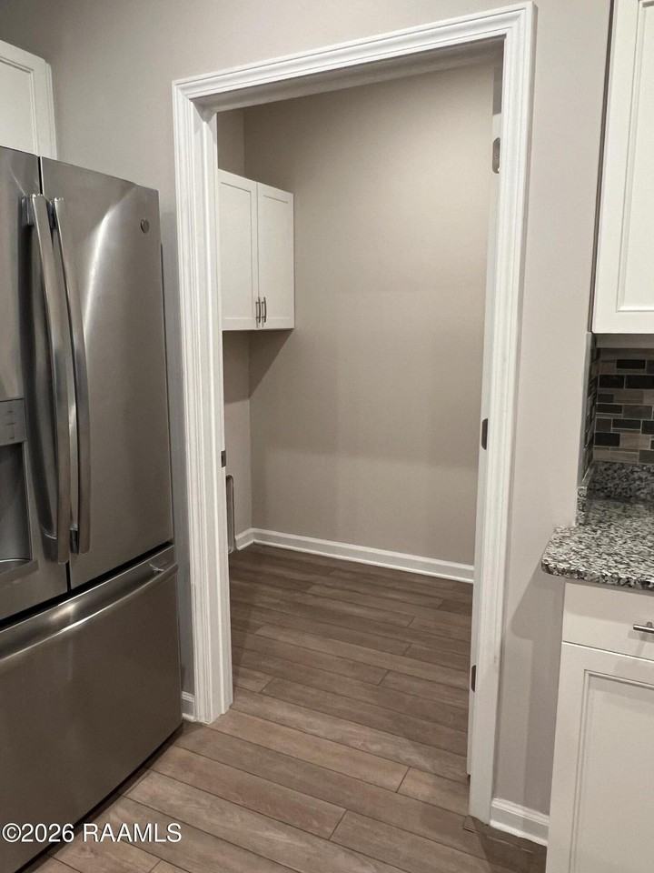 1521 Camellia Blvd Apt 2204 #2204 - Photo 6 of 26