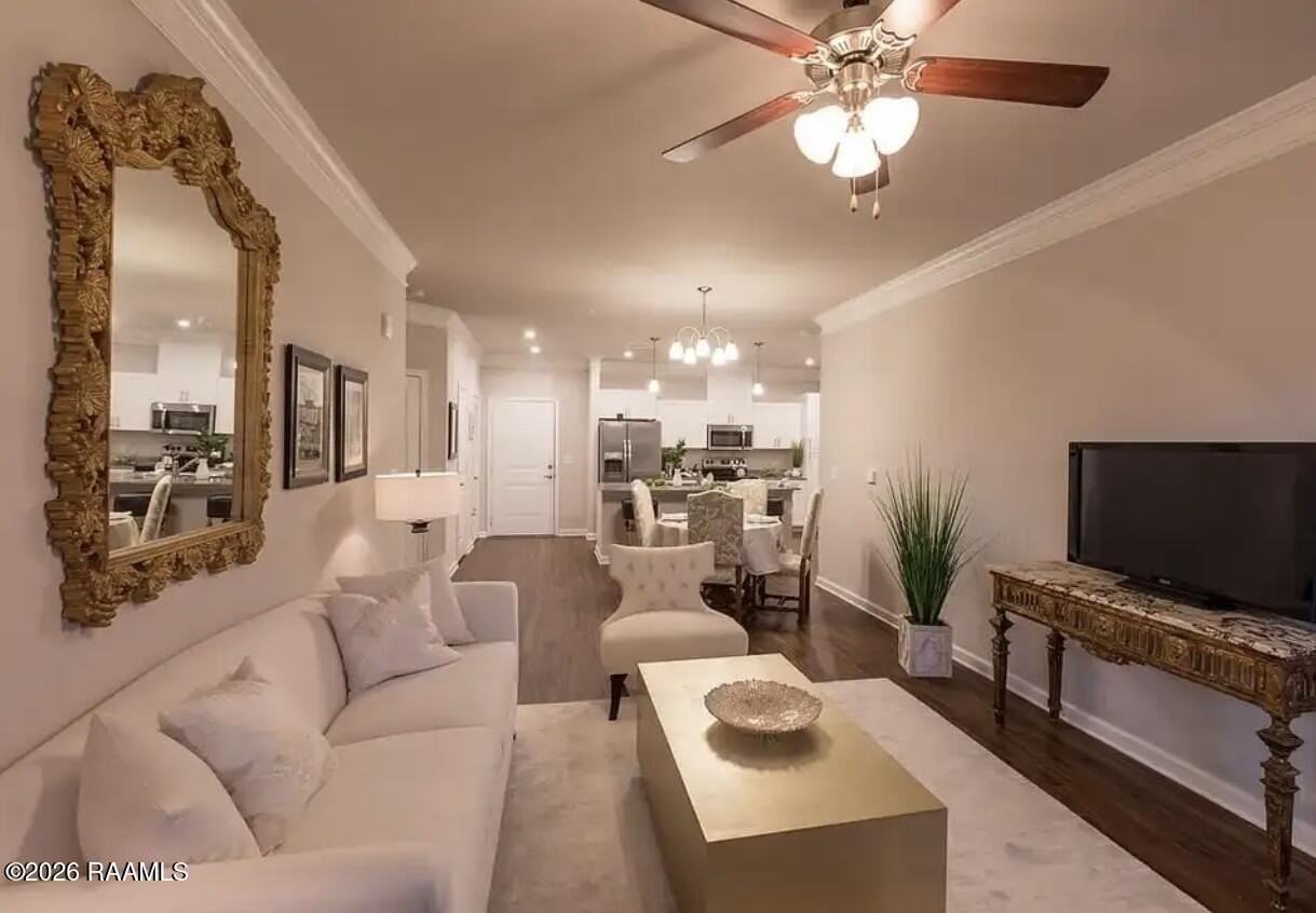 1521 Camellia Blvd Apt 2204 #2204 - Photo 7 of 26