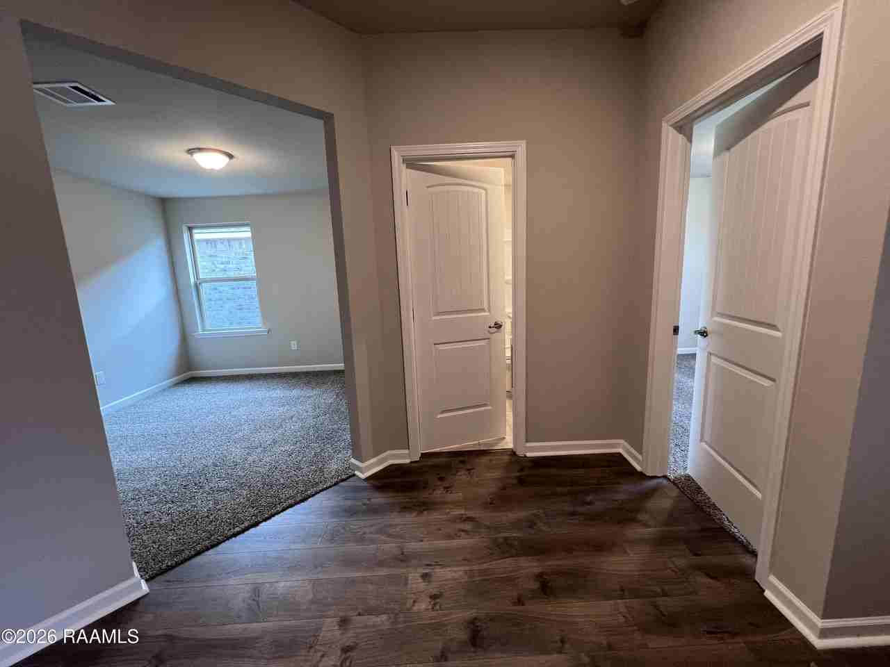 111 Still Lake Dr - Photo 6 of 11