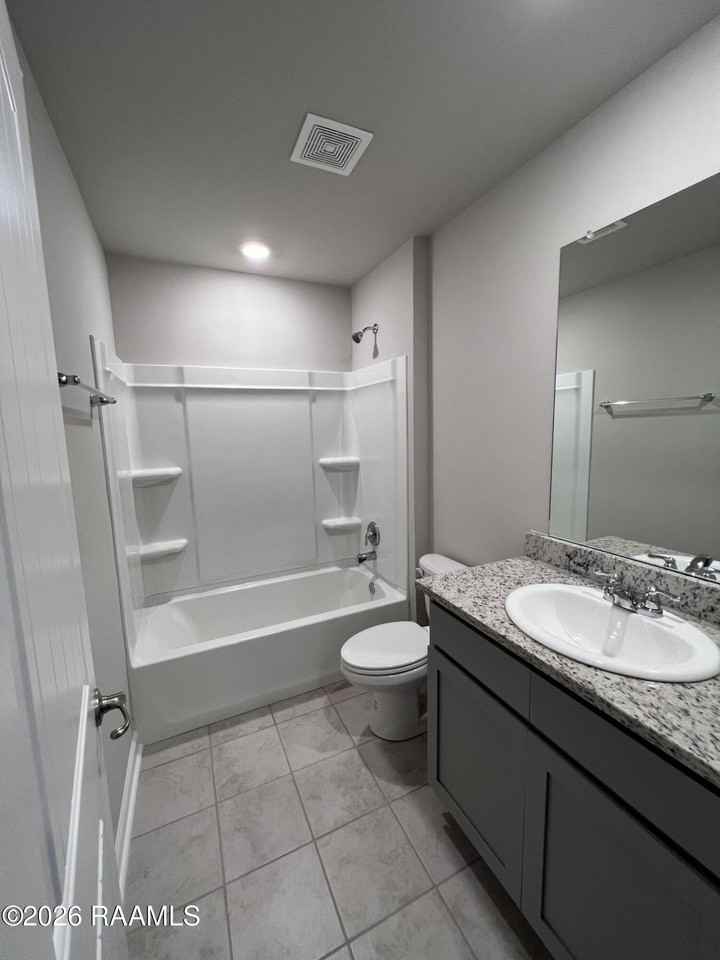 111 Still Lake Dr - Photo 7 of 11