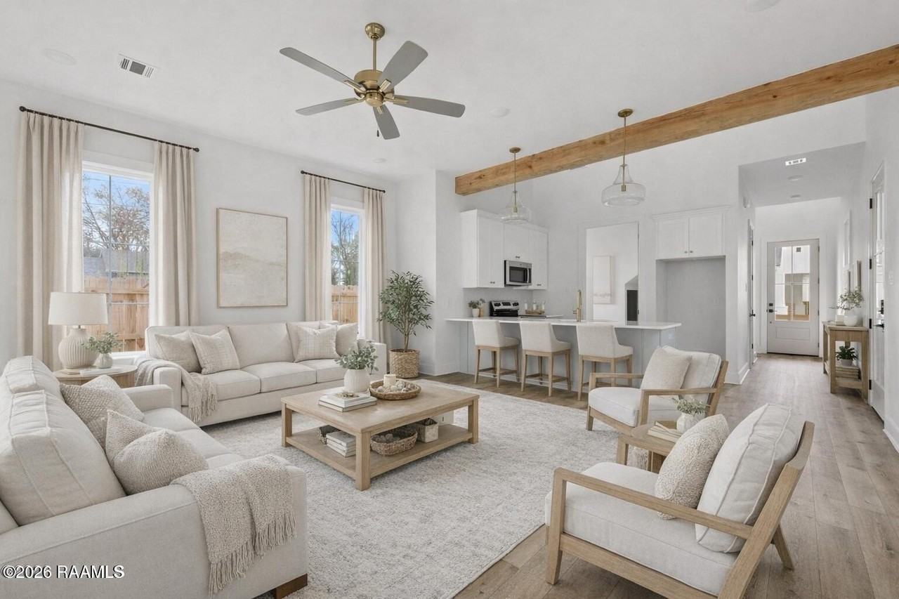 121 Mayberry Grove St - Photo 7 of 37