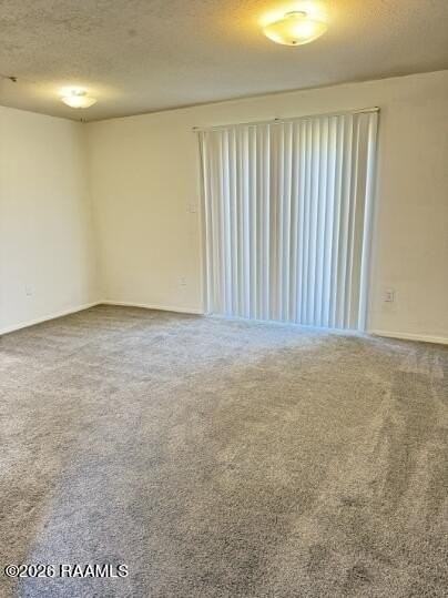 501 Darby Ln Apt 147 #147 - Photo 4 of 6