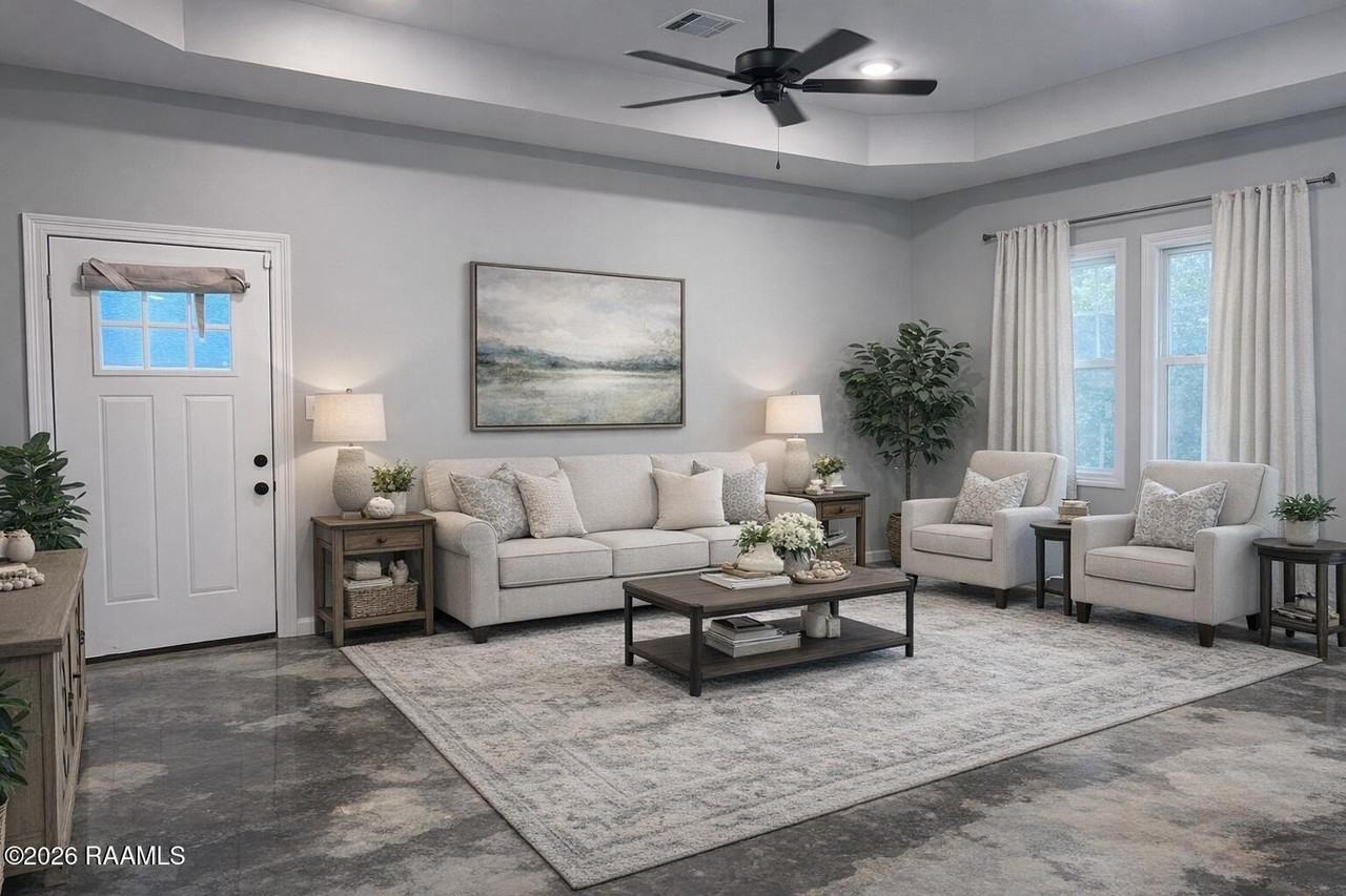 1061 Madeline Hts - Photo 3 of 6