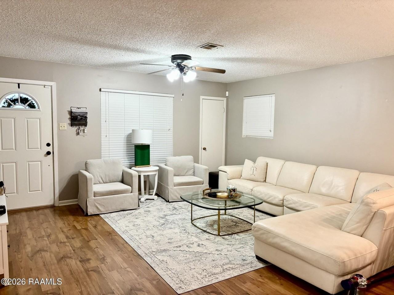 103 Brookwood Cir - Photo 2 of 17