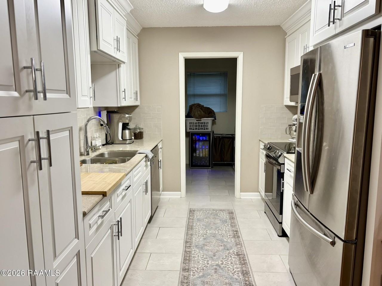 103 Brookwood Cir - Photo 5 of 17