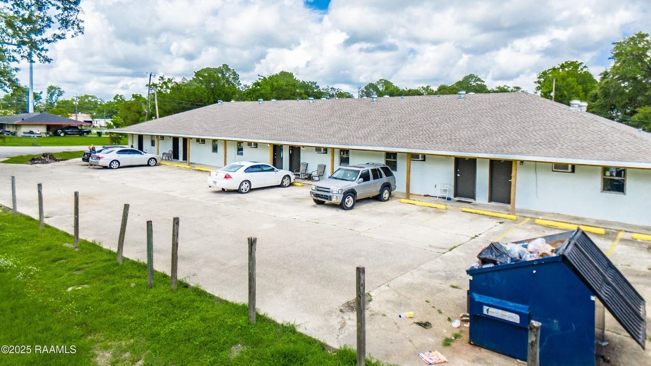 314 Deare St Apt 21 #21 - Photo 5 of 19