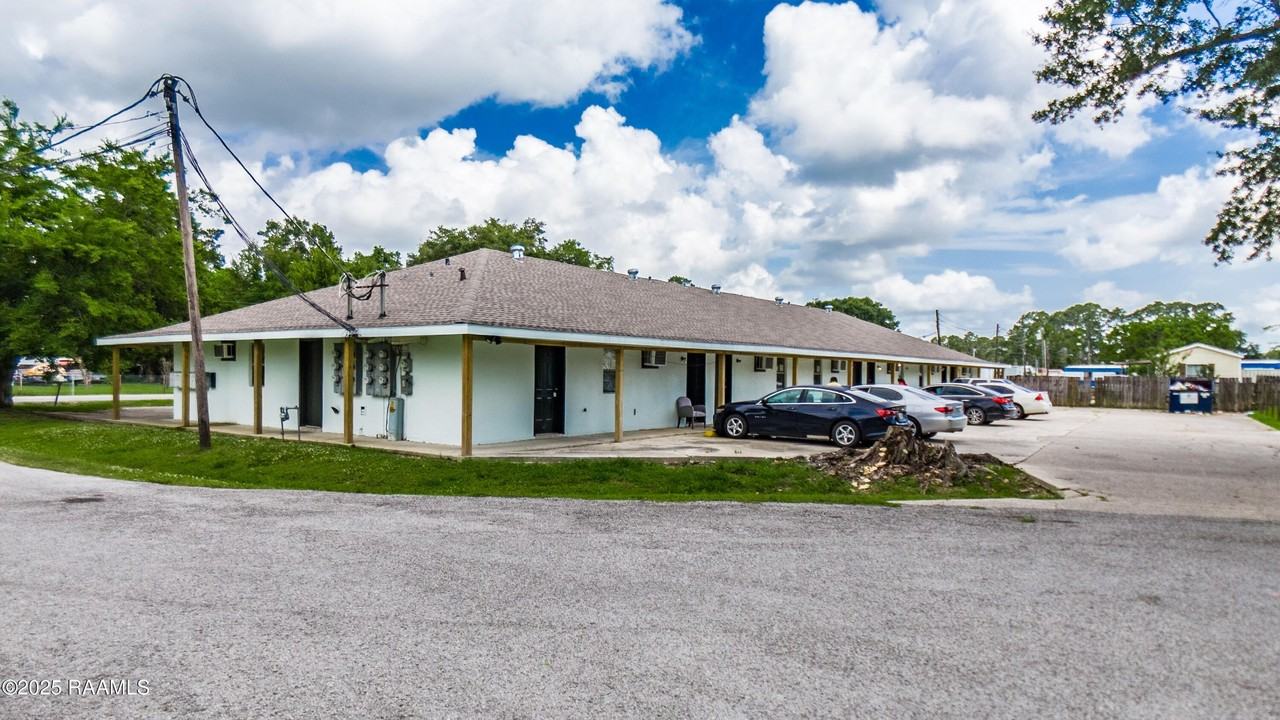 314 Deare St Apt 21 #21 - Photo 6 of 19