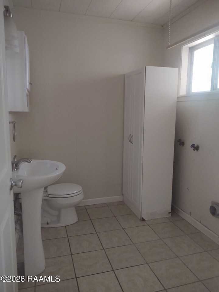 108 Billeaud Ln - Photo 7 of 17