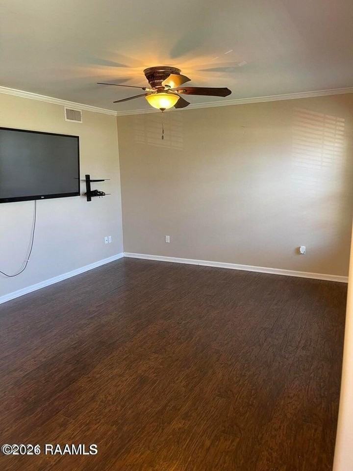 205 W Monroe St Unit A #A - Photo 2 of 12