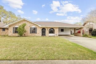 315 S Philo Dr - Photo 1 of 1