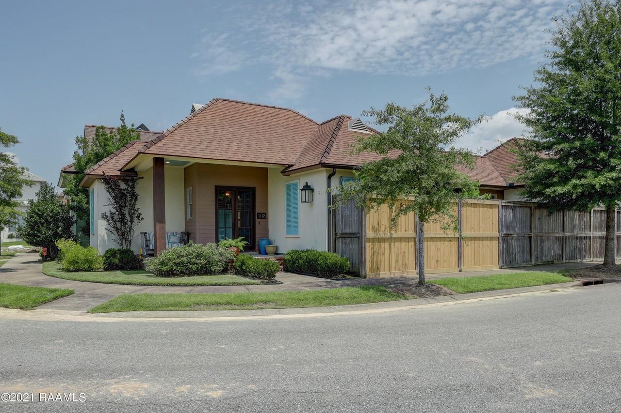 108 Beaulac Ln - Photo 2 of 24