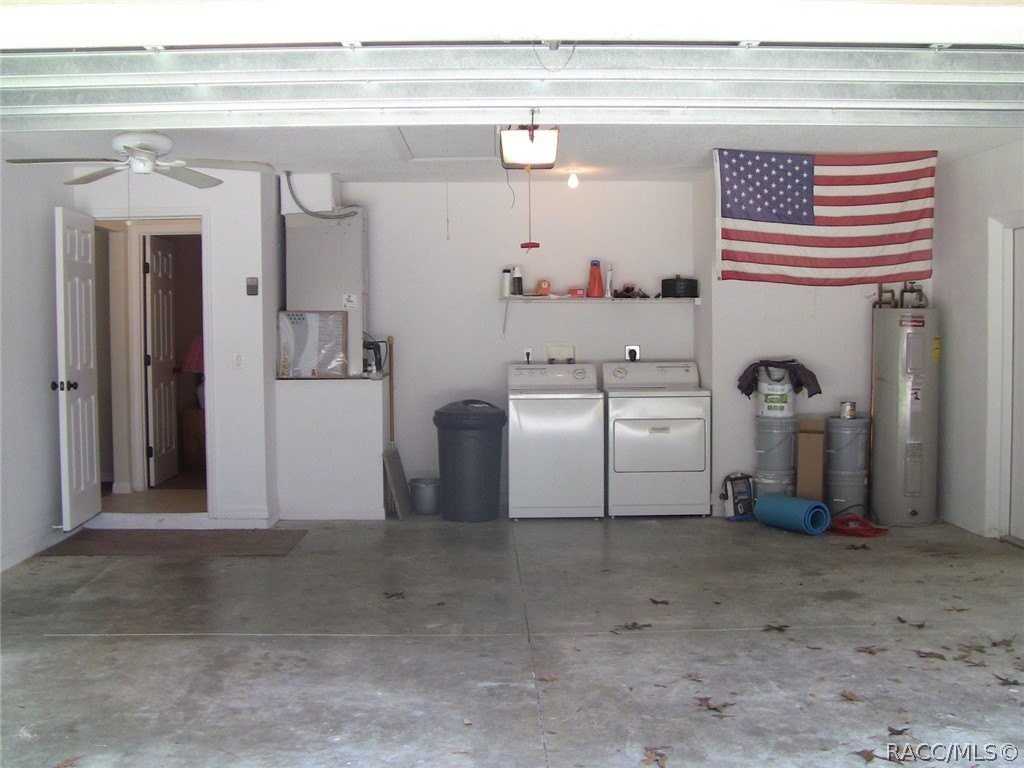 10215 N Biscayne Dr - Photo 6 of 29