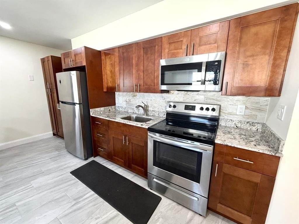 5121 Sw 40th Ave - Photo 6 of 15