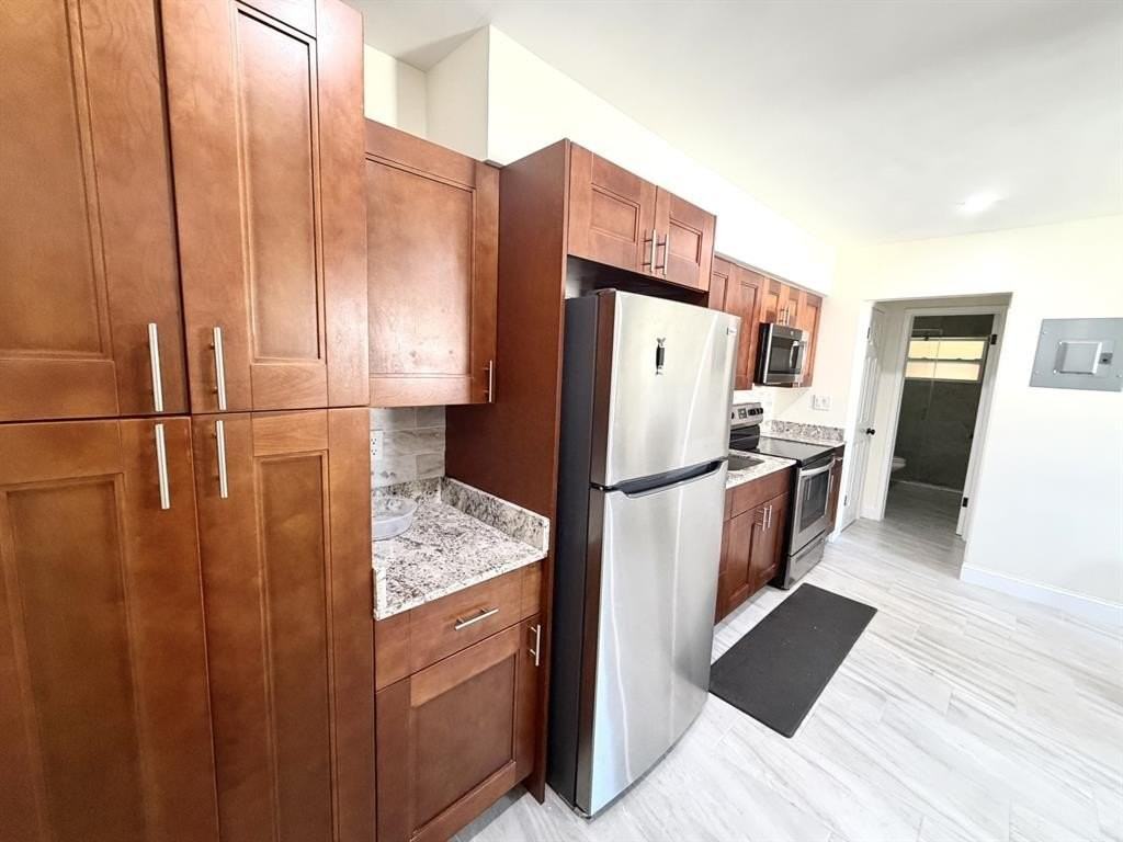 5121 Sw 40th Ave - Photo 7 of 15