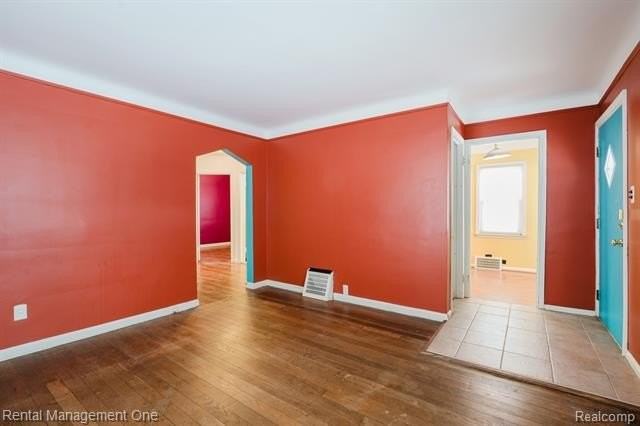 3354 Monroe St - Photo 4 of 24