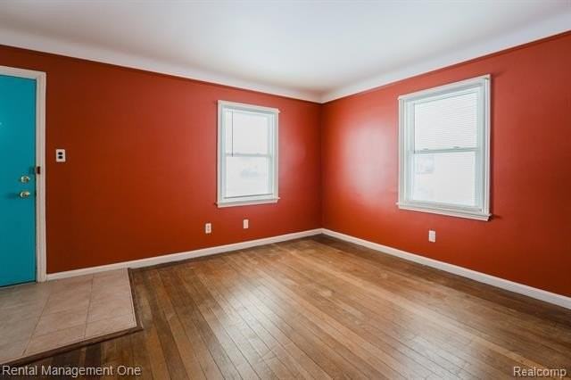 3354 Monroe St - Photo 5 of 24