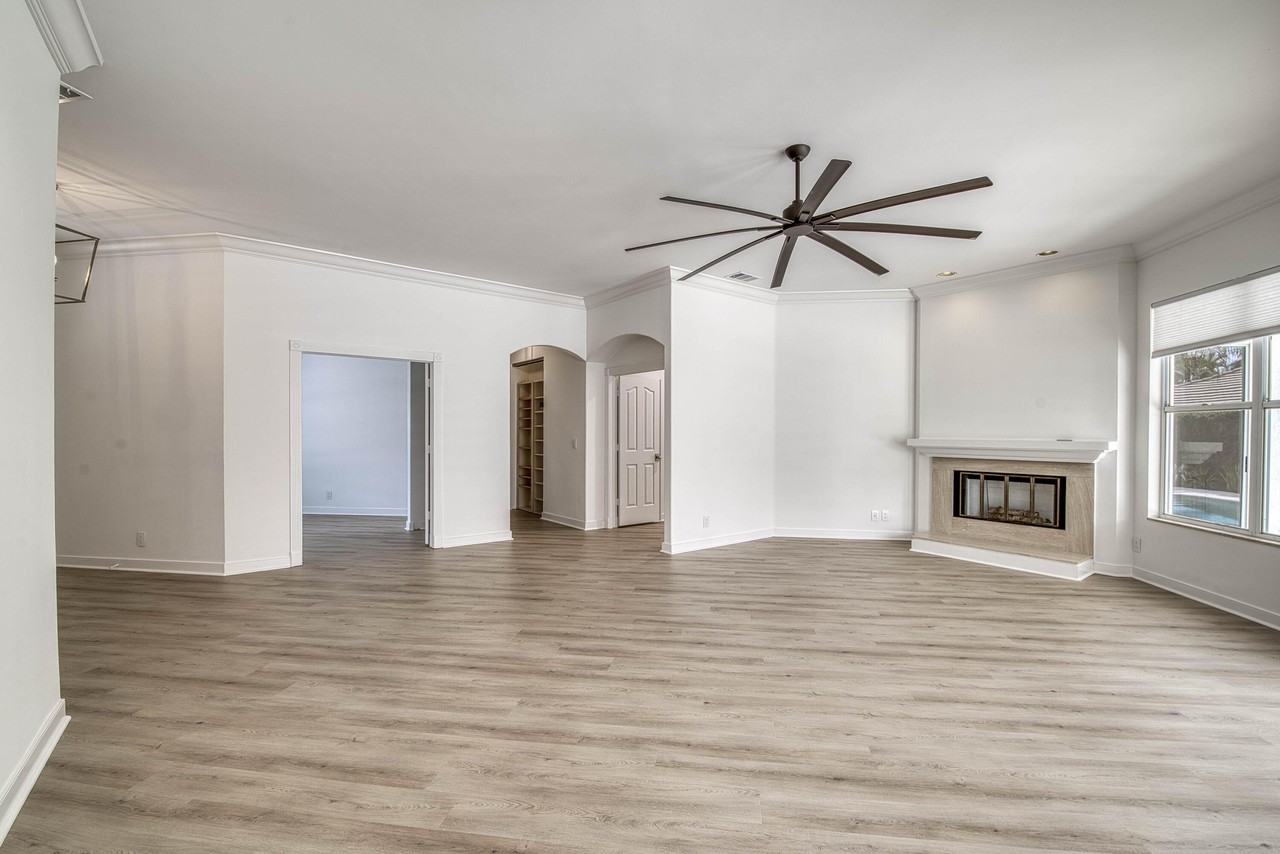 6163 Winding Lake Dr - Photo 6 of 22