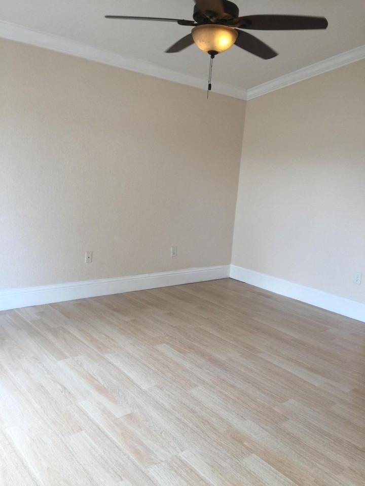 5900 Azalea Cir - Photo 6 of 35