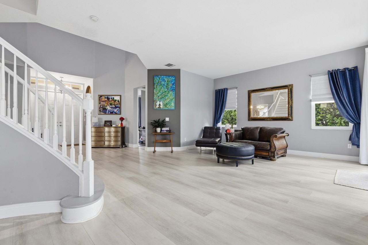 11585 Sw Fieldstone Way - Photo 5 of 50