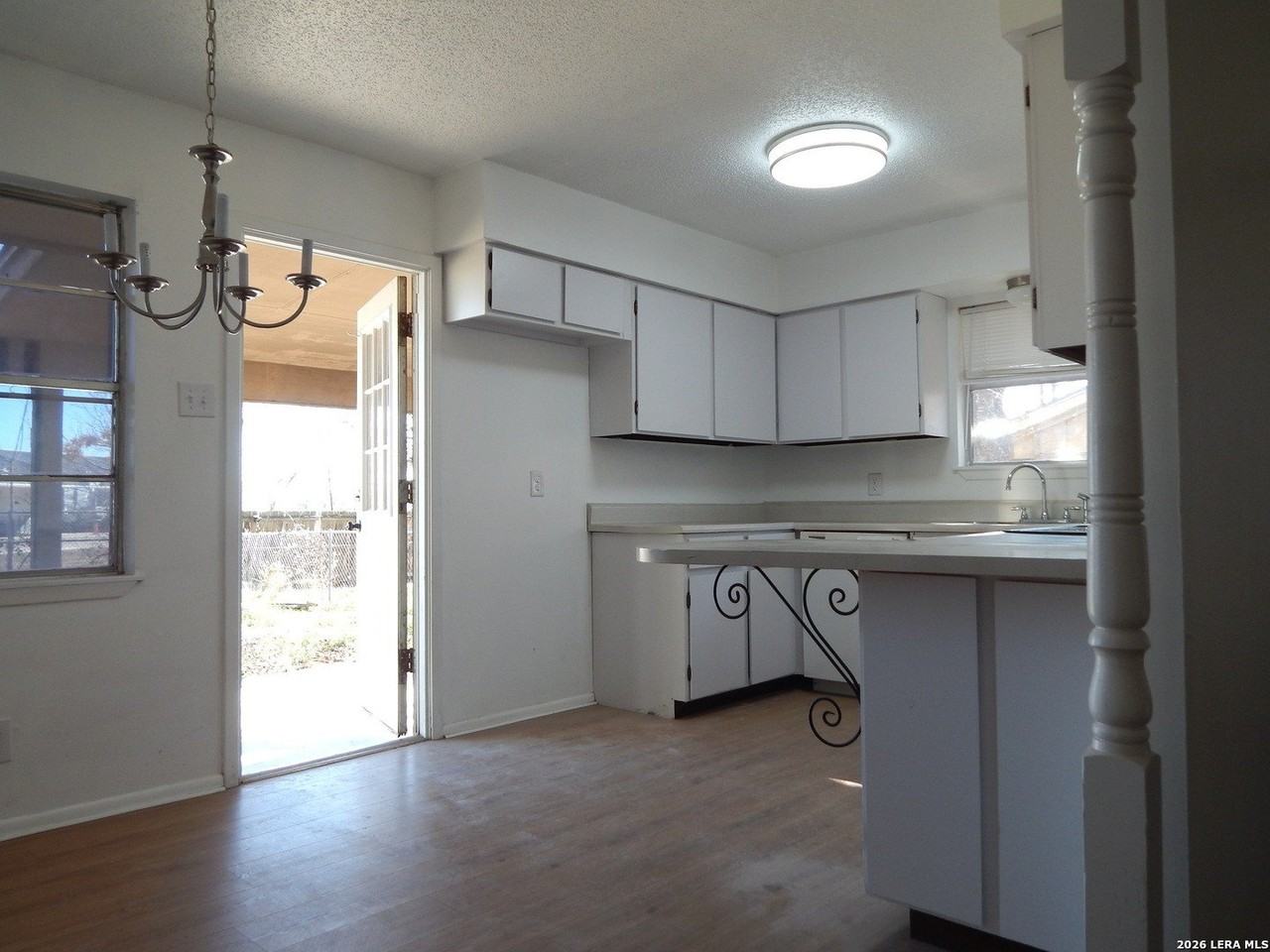 1506 Eichen Rd - Photo 7 of 9