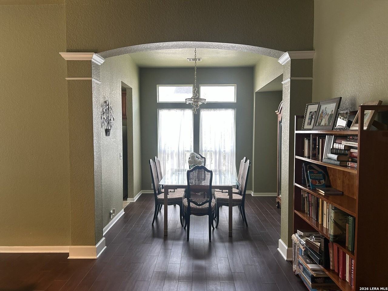 1807 Lookout Frst - Photo 5 of 23