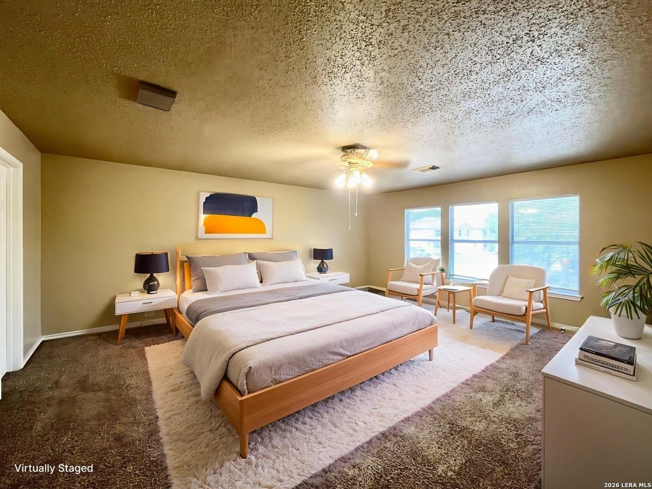 9119 Maverick Pass - Photo 4 of 41