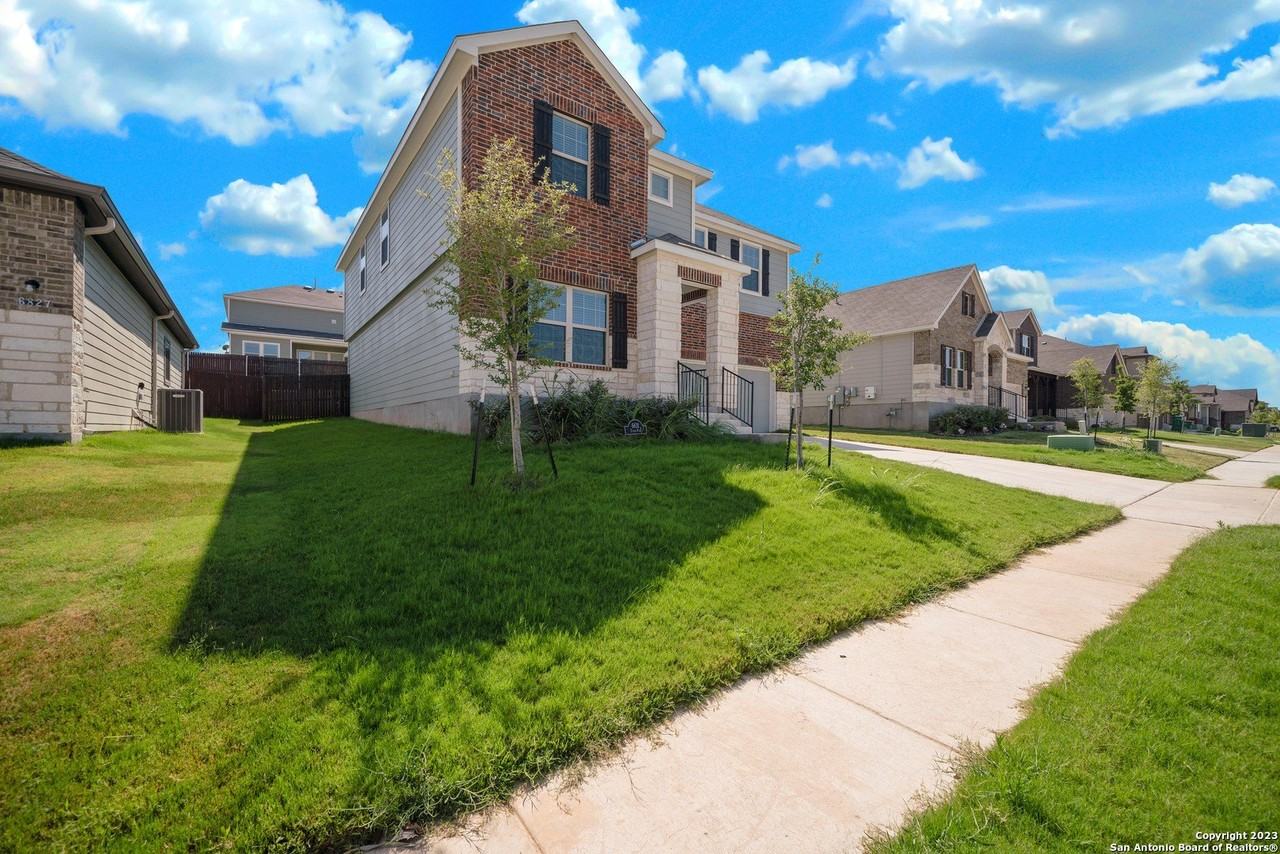 6831 Titan Park - Photo 4 of 40