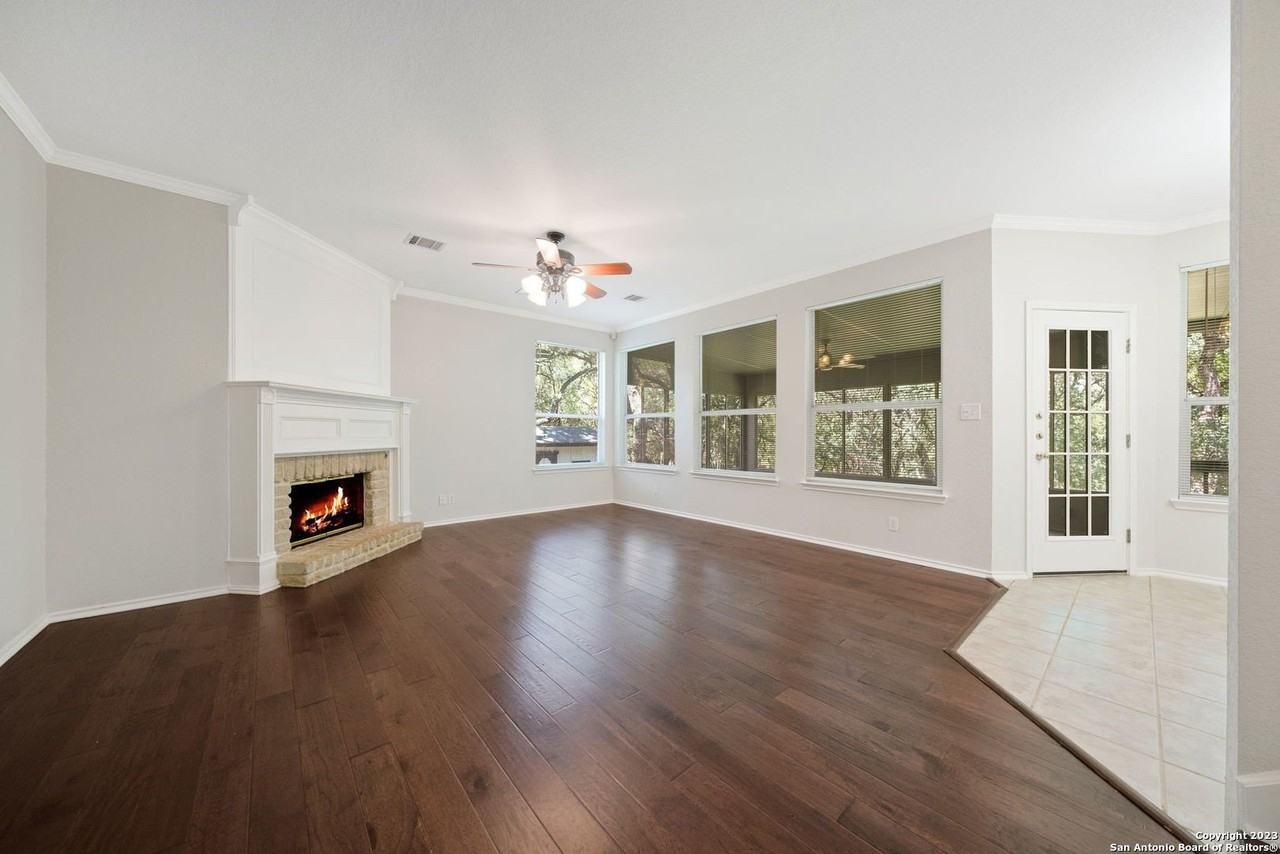 4508 Brush Creek Dr - Photo 7 of 33