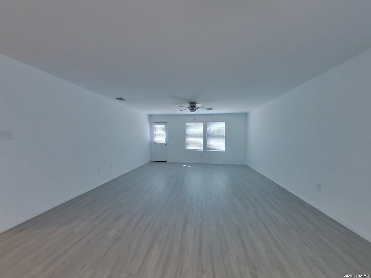 5715 Vista Pt - Photo 4 of 19