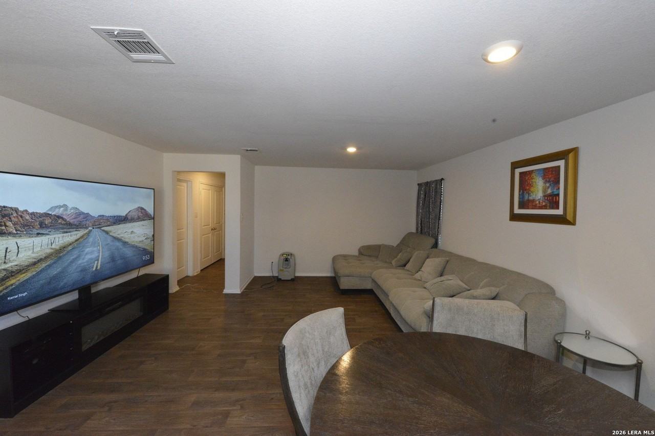 6659 Legato Curv - Photo 4 of 15