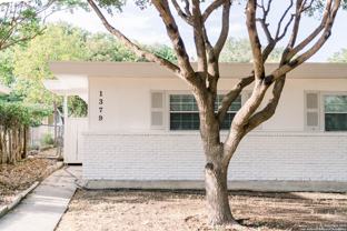 1379 Oblate Dr - Photo 1 of 1