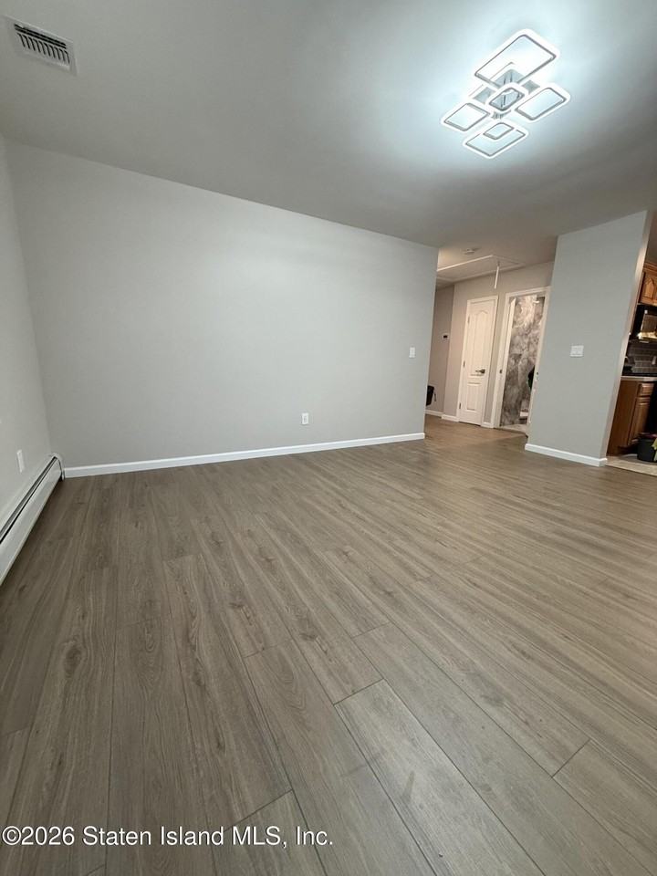 314 Montreal Ave Unit 2 - Photo 3 of 14