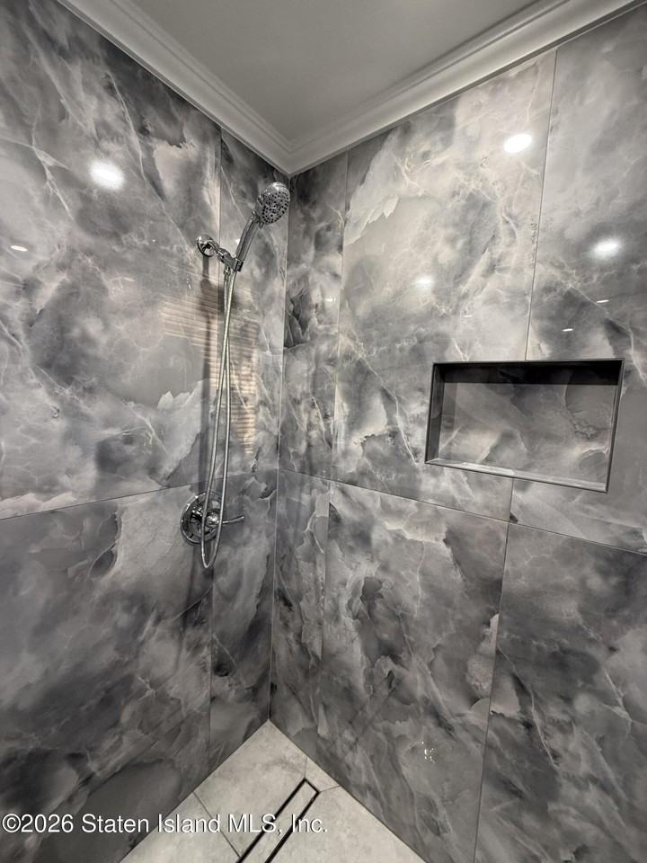 314 Montreal Ave Unit 2 - Photo 7 of 14