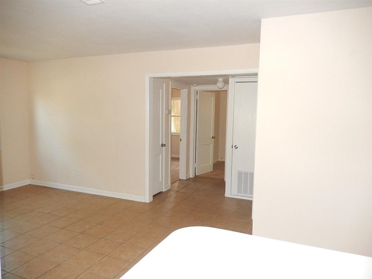 1514 Rankin Ave - Photo 7 of 19