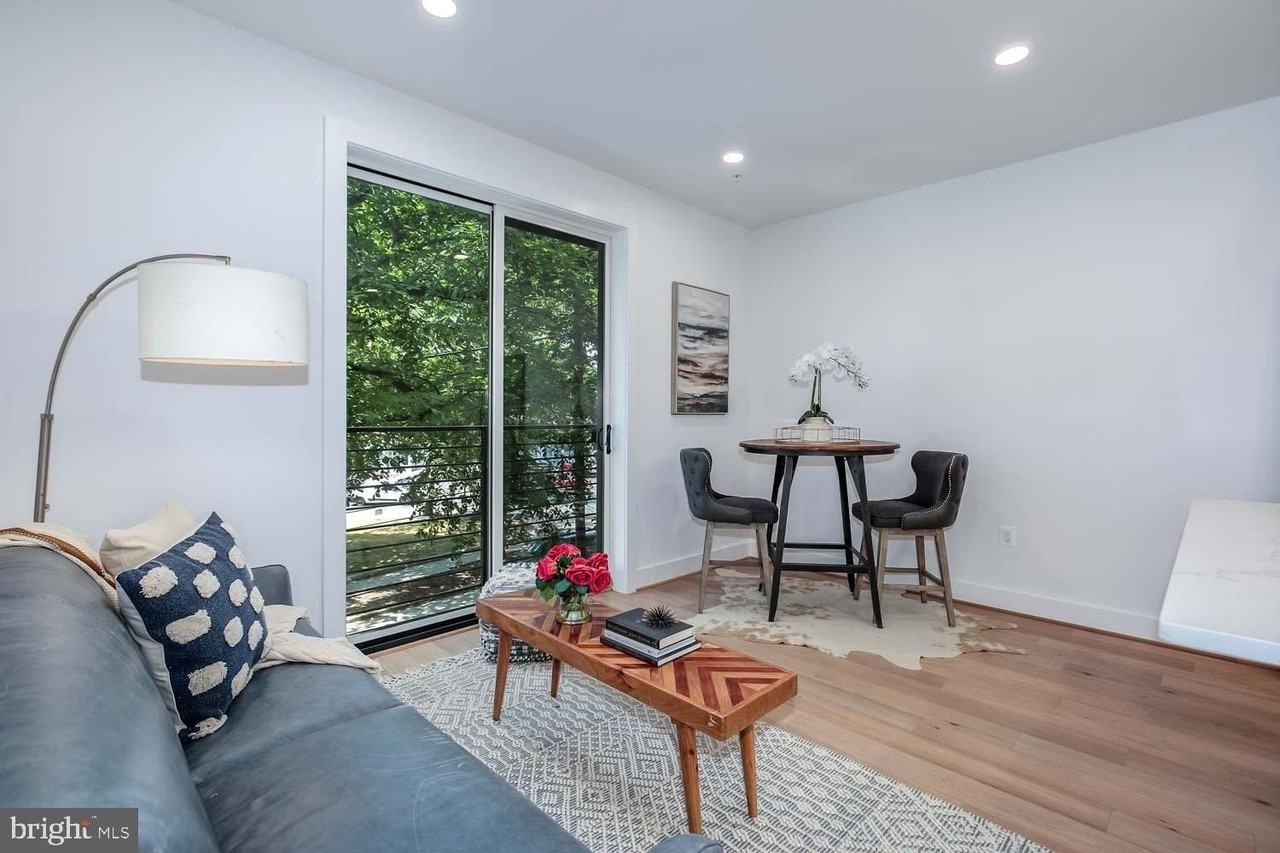 2601 30th St Ne Unit 6 - Photo 3 of 15