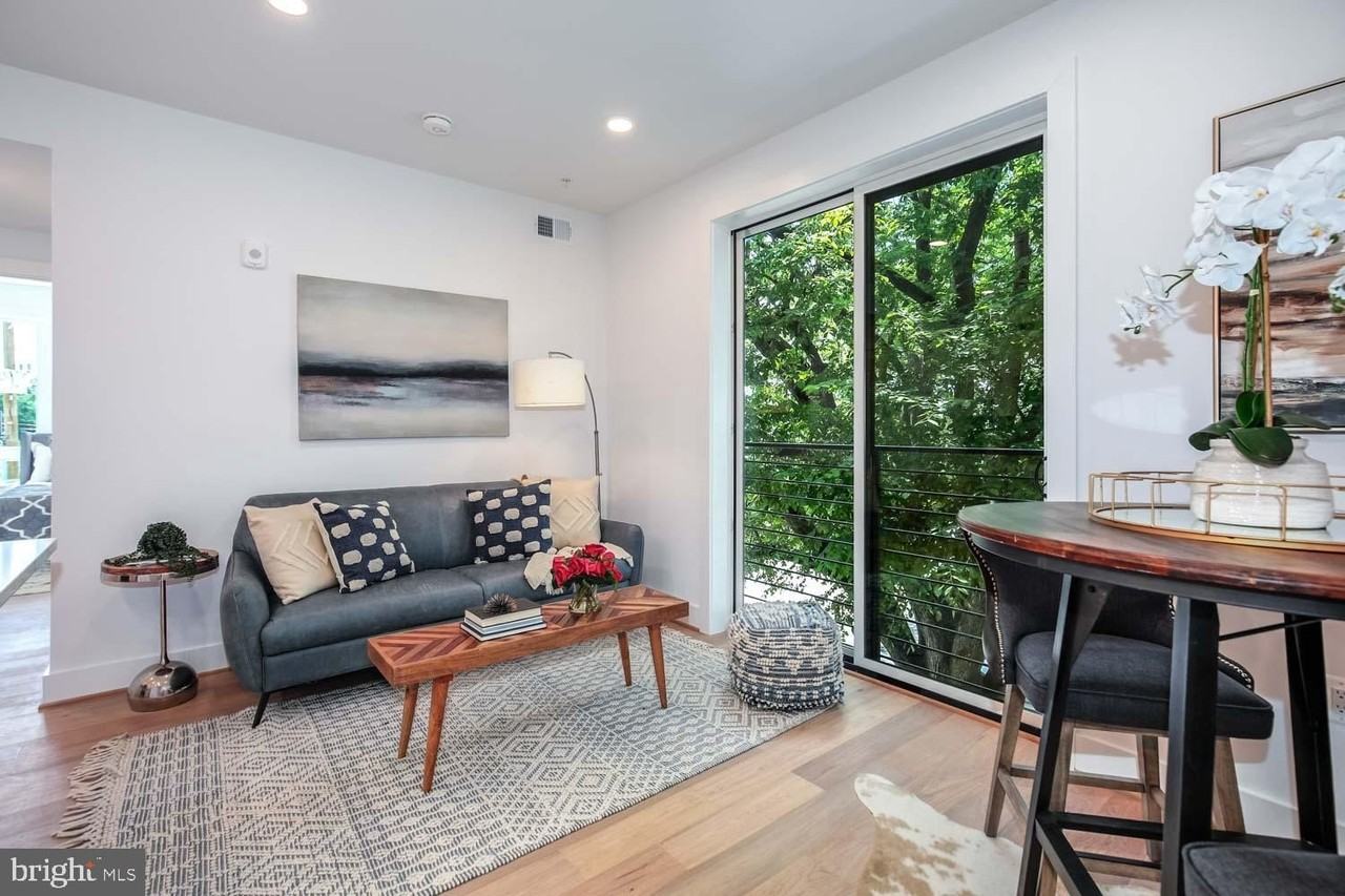 2601 30th St Ne Unit 6 - Photo 4 of 15