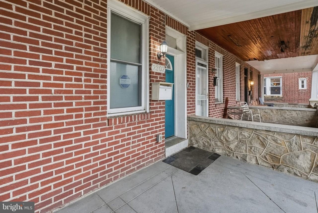 2302 Mount Royal Ter - Photo 2 of 43